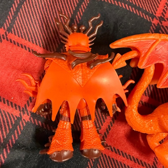 How to Train Your Dragon plus Green Orange Purple Dragon Action Figures Playset - Picture 2 of 16